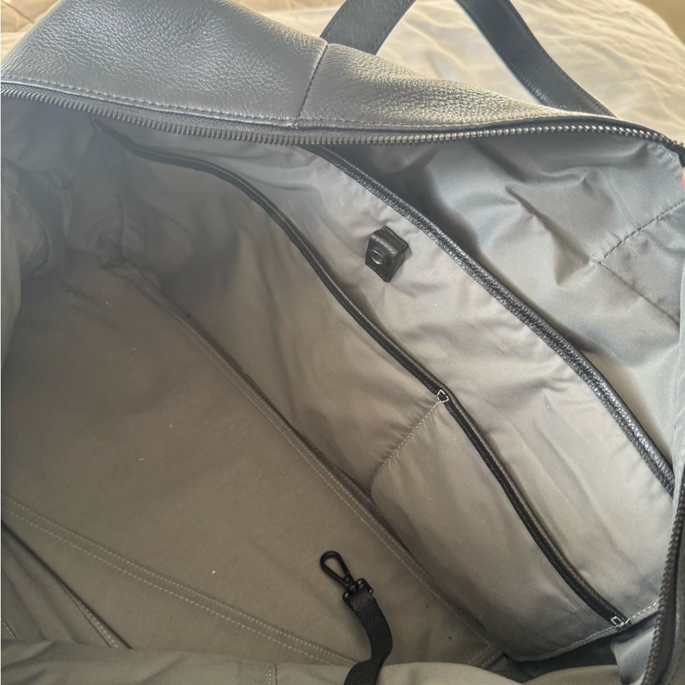 Away Everywhere Black Leather Weekender Duffel Bag - Travel Tote - Picture 4 of 5